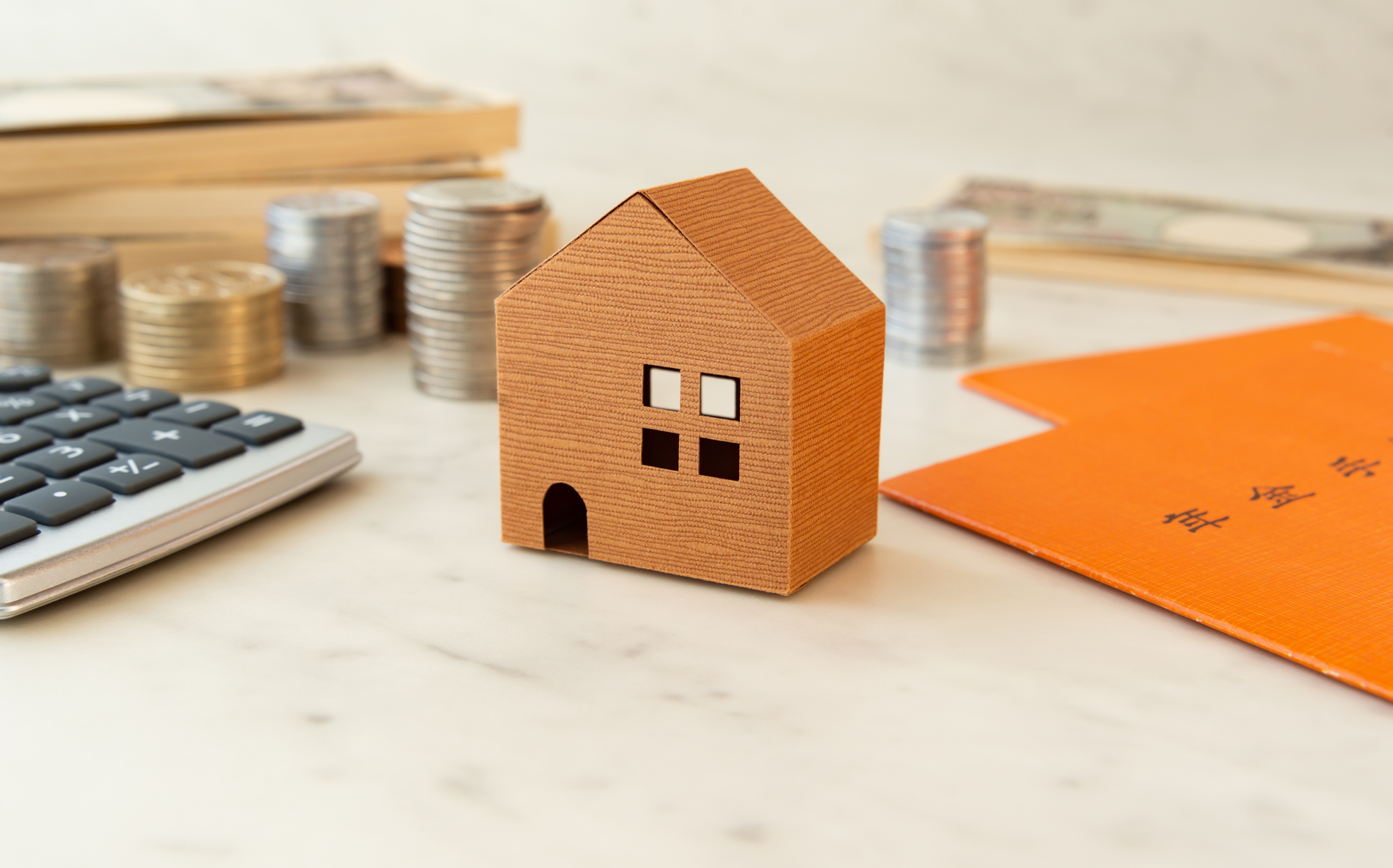 【相続コラム】不動産の相続手続きは何から始める？流れと必要書類をやさしく解説